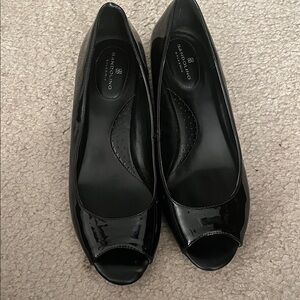 Bandolino patent peep toe wedge